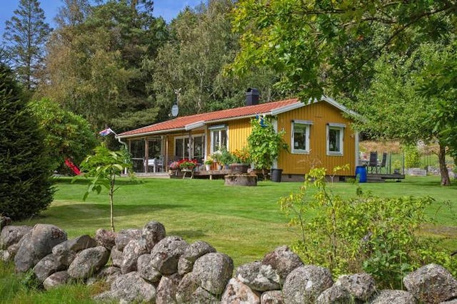 4 room vacation home in Morlanda-Gunneröd