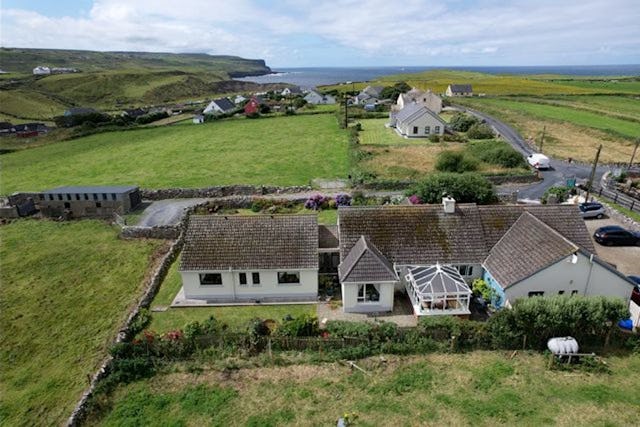 Daly's House, Doonmacfelim, Doolin, Doolin, Co. Clare, V95RW62