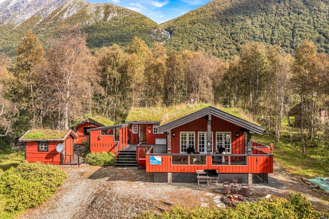 Eiendomsmegler 1 v/Albin Leo Bakkemo har gleden av å presentere Stølkambvegen 5!