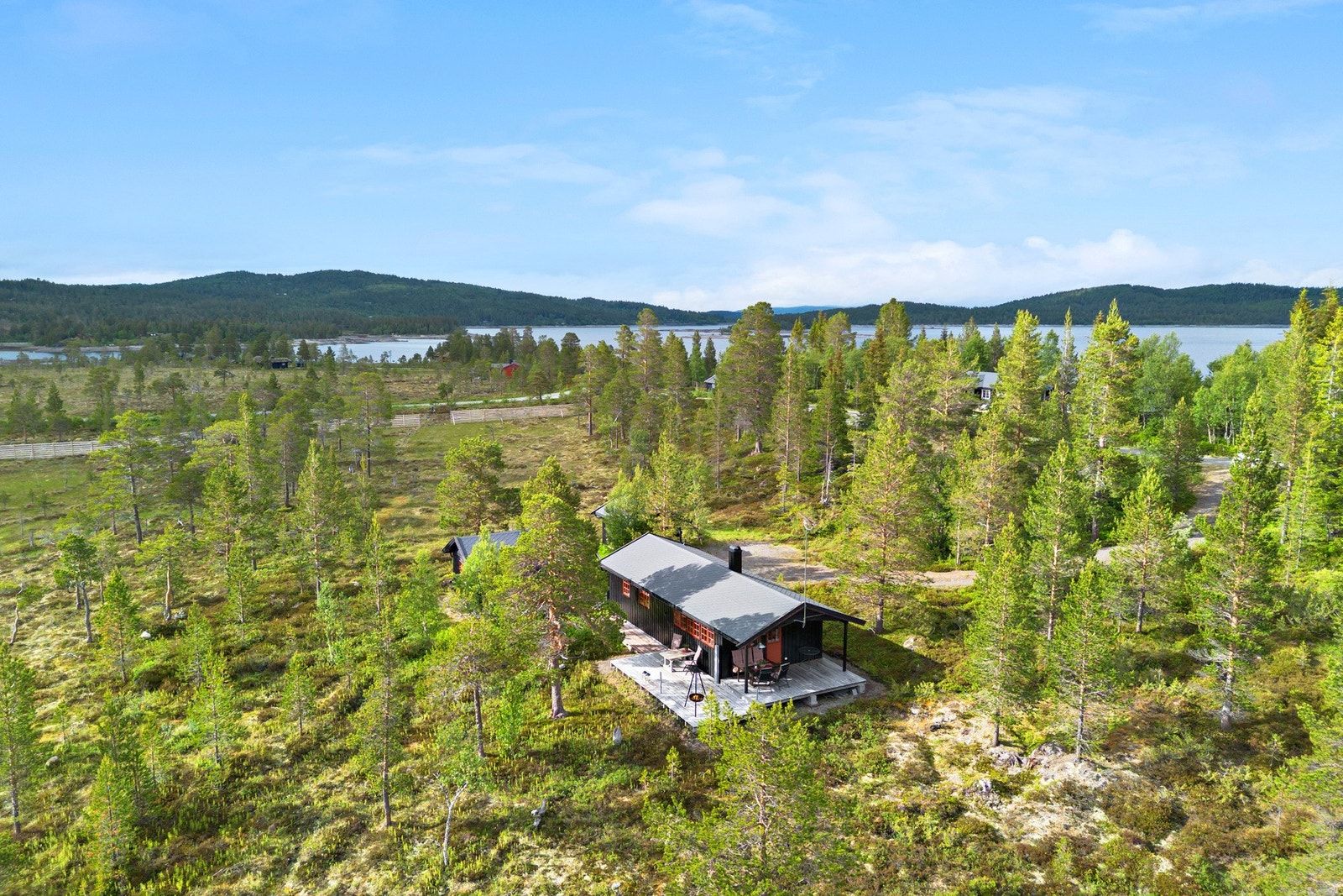 https://images.finncdn.no/dynamic/1600w/2026/6/vertical-2/25/5/468/077/175_88611d41-7fcd-4be9-8432-6201a7e4de34.jpg