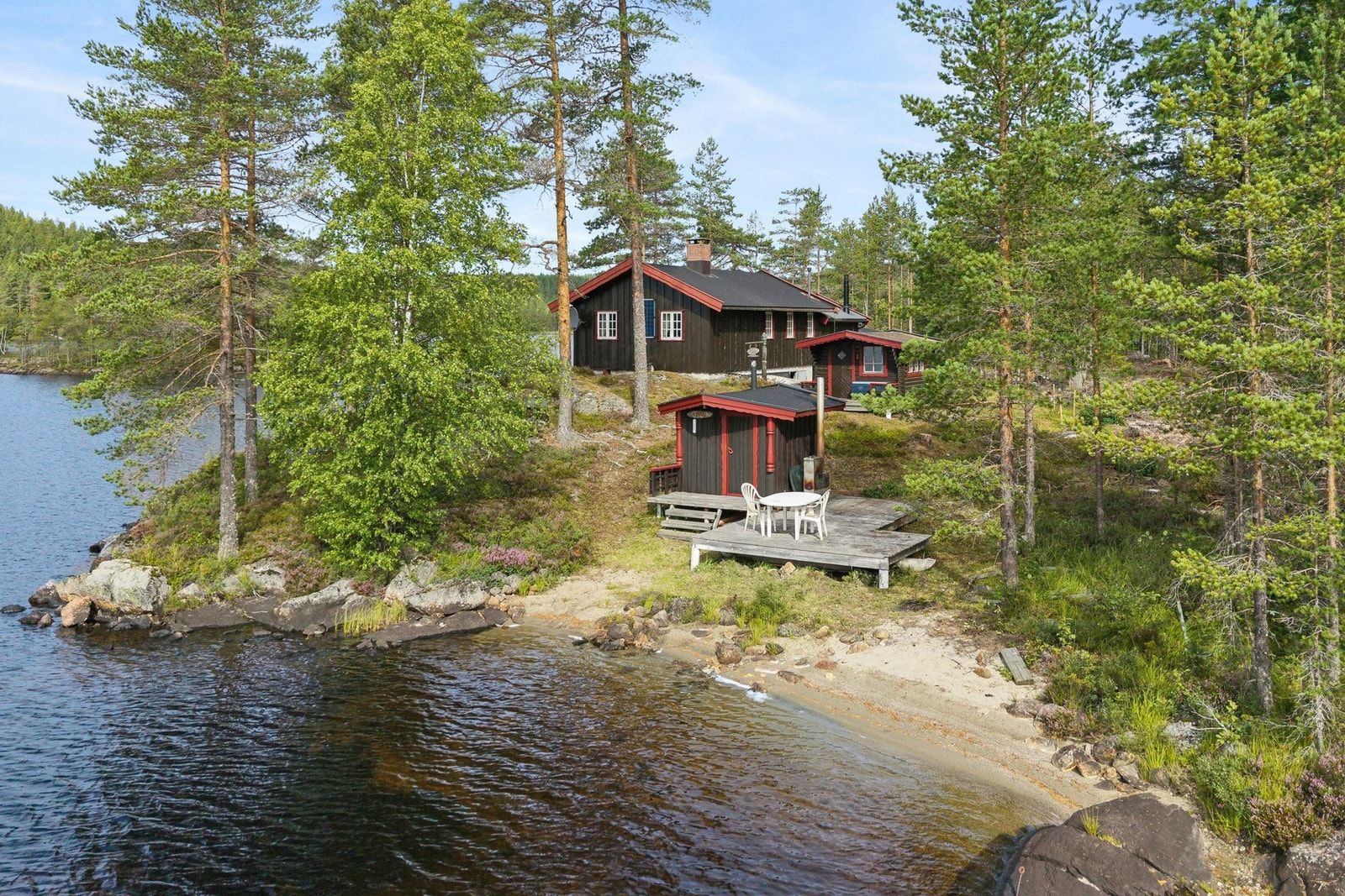 https://images.finncdn.no/dynamic/1600w/2026/8/vertical-2/26/9/474/645/019_66c2e492-d9c8-4588-9483-2ed8a1e9e6e6.jpg