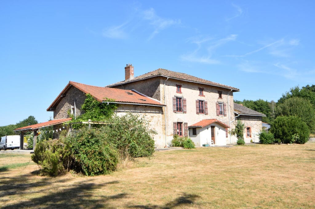 https://media.rightmove.co.uk/property-photo/f2742c0c8/94381113/f2742c0c81105f051898744eb913fdd2.jpeg