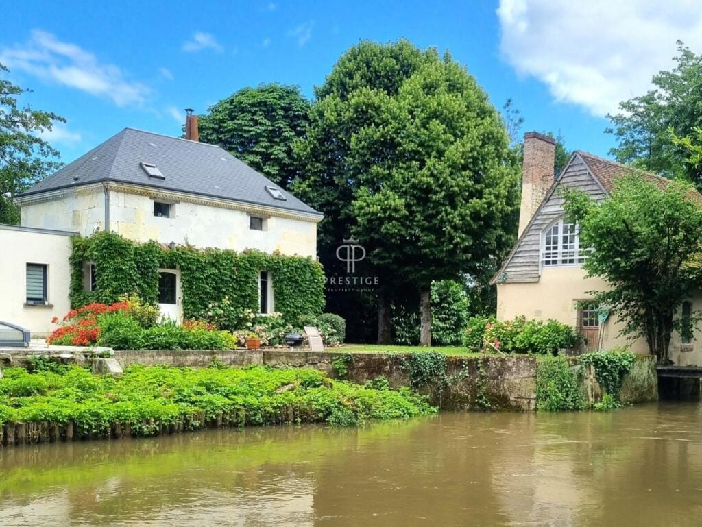 https://storage.googleapis.com/homestra-images/property-image-22b1b803-311d-449e-b86c-68c82b842457-1757354205.jpg