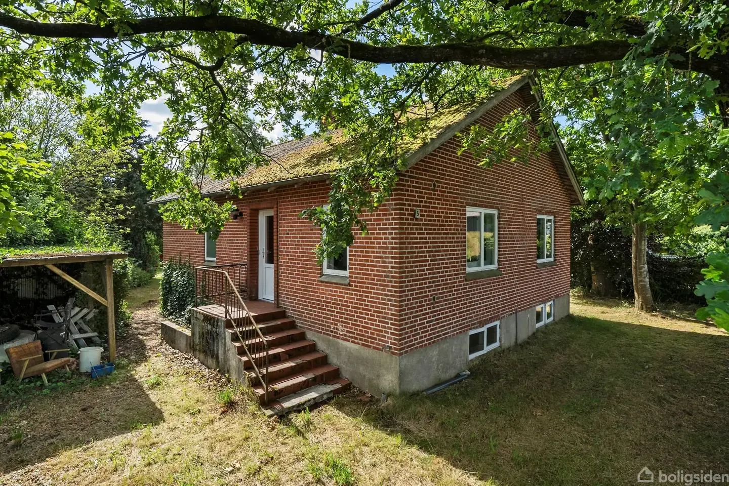 https://storage.googleapis.com/homestra-images/property-image-40ae6a95-fe81-45ac-9e4d-48f0c070974d-1753534631.jpg