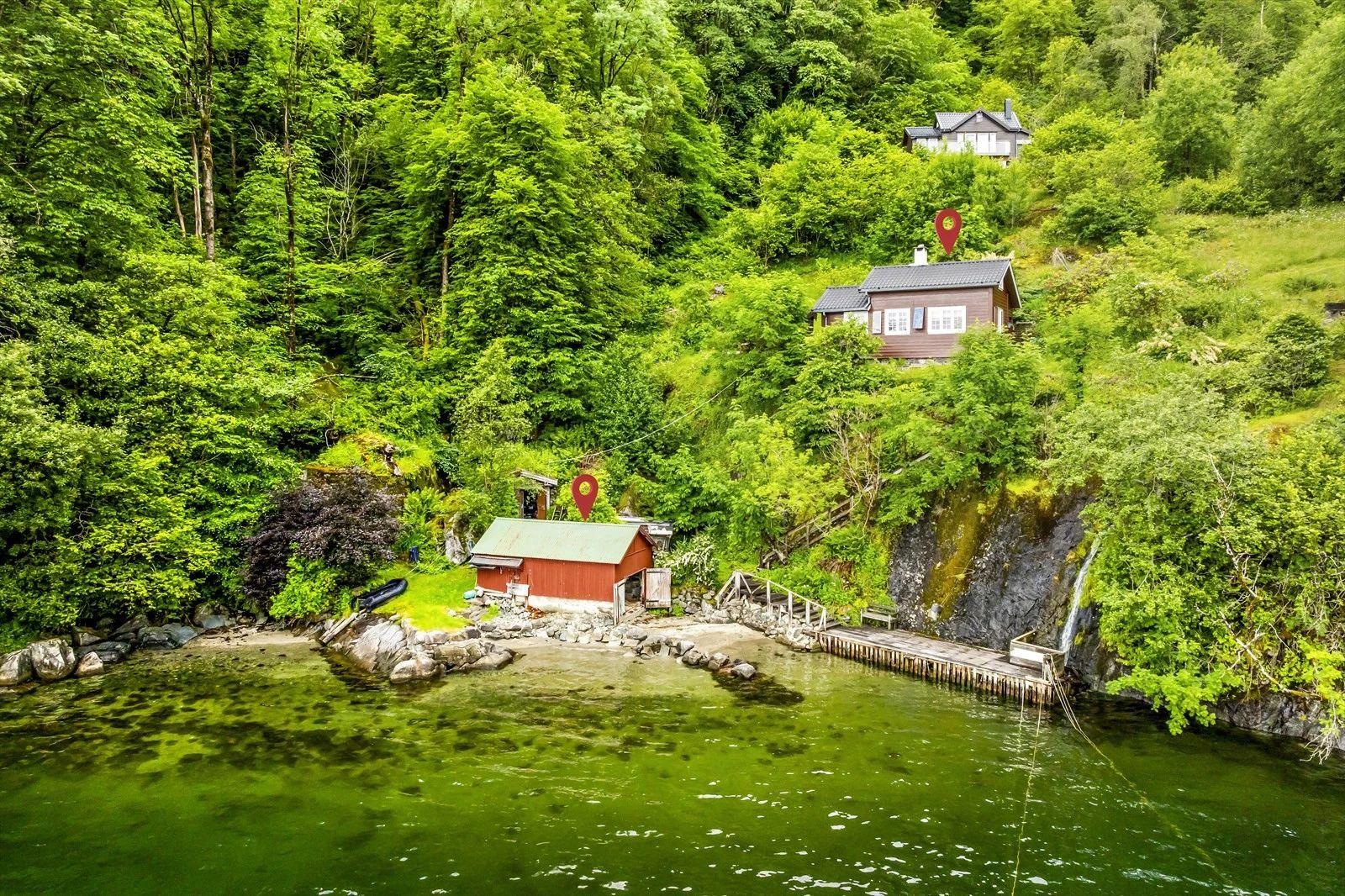 https://storage.googleapis.com/homestra-images/property-image-85edd76c-0642-47b5-b1d2-1b00cf9087de-1751721115.jpg