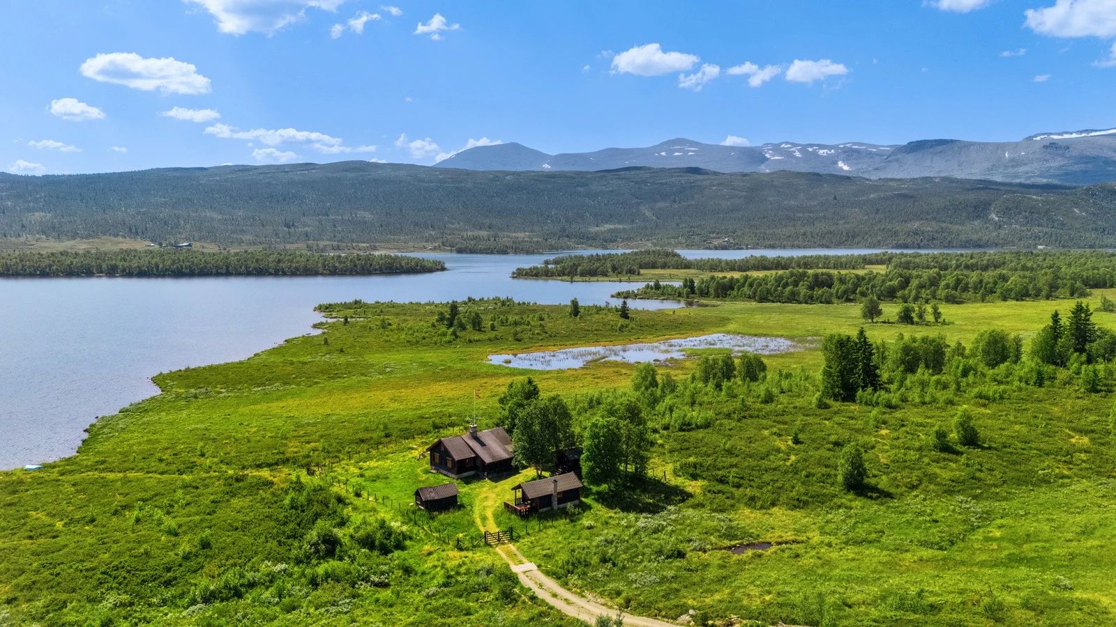 https://storage.googleapis.com/homestra-images/property-image-97cf896c-4920-4061-a1b3-63c206e62993-1755444750.jpg