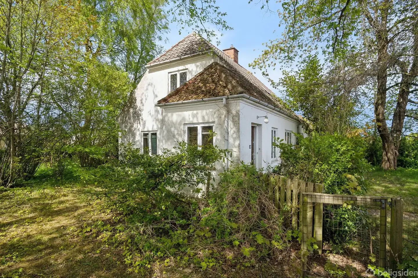 https://storage.googleapis.com/homestra-images/property-image-d5219497-de1e-4e14-8d0e-d8d7e508dc08-1747161872.jpg