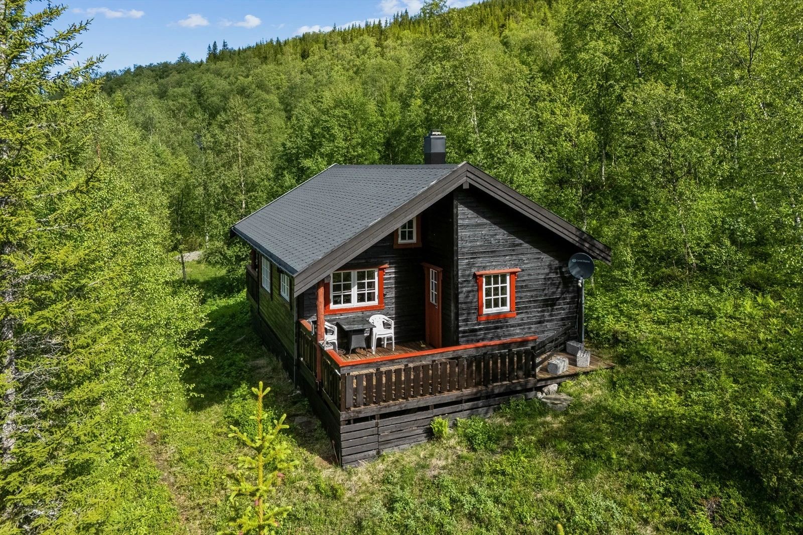 https://storage.googleapis.com/homestra-images/property-image-d78d3a72-d27a-4d2c-bdda-ad783f9bea3f-1747563532.jpg
