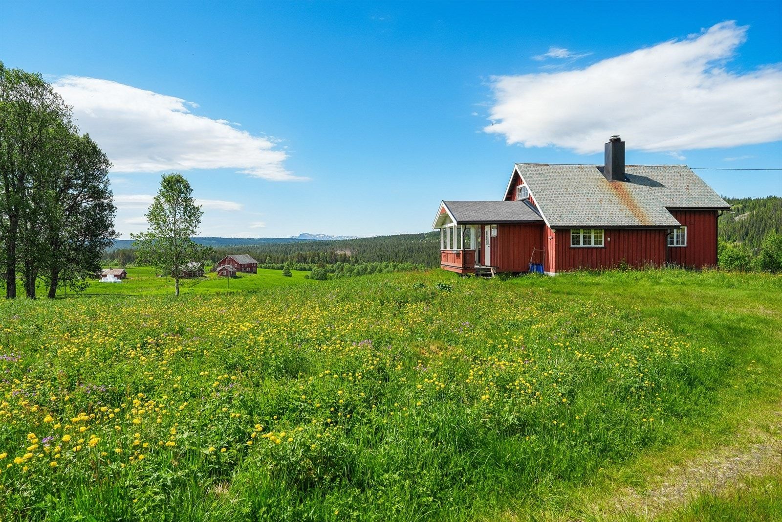 https://storage.googleapis.com/homestra-images/property-image-e1cb727e-aec8-4562-a440-f7a2c96fc26c-1786908035.jpg