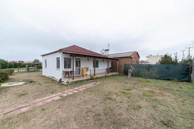https://storage.googleapis.com/homestra-images/property-image-e3fad867-77aa-4451-823a-74480b12db67-1749401439.jpg