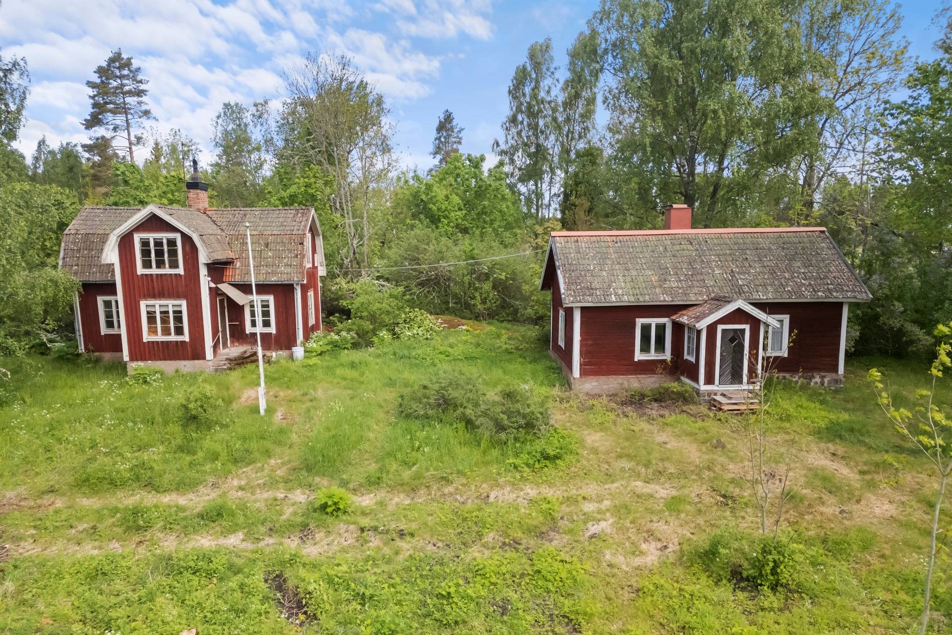 https://storage.googleapis.com/homestra-images/property-image-ef857e7d-f619-4c60-9ad7-6bd761f126e8-1783270410.jpg