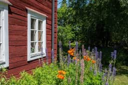 https://bilder.hemnet.se/images/itemgallery_cut/53/19/53190cd6e122198e459fcbcdb09beb2e.jpg