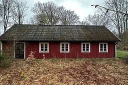 https://bilder.hemnet.se/images/itemgallery_cut/86/4c/864caf70c58a6d4c0373edc8e4802843.jpg