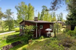 https://bilder.hemnet.se/images/itemgallery_cut/a9/6f/a96f7084300e0e74d65cd68e7a427b39.jpg