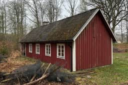 https://bilder.hemnet.se/images/itemgallery_cut/c1/d4/c1d4dd1af95f6de4b40e263a90431163.jpg