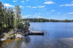 https://bilder.hemnet.se/images/itemgallery_cut/ec/bf/ecbf96e4ef4a20ce0547dfd588af0908.jpg
