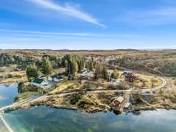 https://images.finncdn.no/dynamic/1600w/2026/7/vertical-2/03/8/468/774/458_a636d806-8889-4332-b92a-7e49ee437a44.jpg
