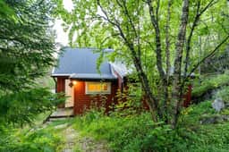 https://images.finncdn.no/dynamic/1600w_webp/2025/10/vertical-2/03/0/430/060/270_5ee54df5-1e7c-48f7-8dd3-abbbcab4067d.jpg