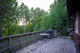 https://images.finncdn.no/dynamic/1600w_webp/2025/10/vertical-2/03/0/430/060/270_af042bc2-db7d-4e7c-be88-2009a1461da9.jpg