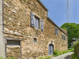 https://media.rightmove.co.uk/171k/170807/161845292/170807_BVI80128_IMG_00_0000.jpeg