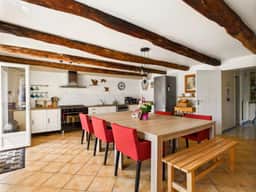 https://media.rightmove.co.uk/171k/170807/167120243/170807_BVI81469_IMG_02_0000.jpeg