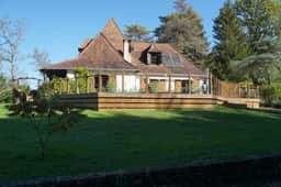 https://media.rightmove.co.uk/82k/81218/165563264/81218_75011167262-1_IMG_04_0000.jpeg
