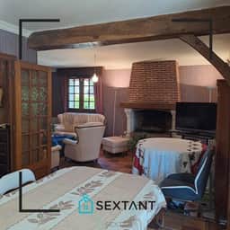 https://media.rightmove.co.uk/82k/81218/165563711/81218_75011167563-1_IMG_02_0000.jpeg