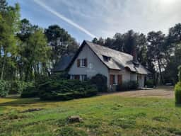 https://media.rightmove.co.uk/92k/91597/168335645/91597_253170_IMG_05_0000.jpeg