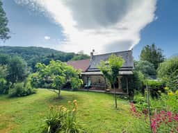 https://media.rightmove.co.uk/95k/94792/164488412/94792_E1FB012E9E8B4E32_IMG_00_0000.jpeg