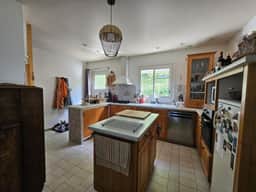 https://media.rightmove.co.uk/95k/94792/164827529/94792_E05154C0C90546CC_IMG_04_0000.jpeg