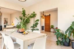 https://media.rightmove.co.uk/property-photo/035871b57/93708387/035871b574375b425d97e5208ba3e992.jpeg