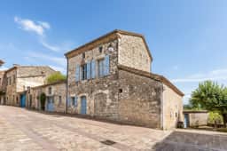 https://media.rightmove.co.uk/property-photo/04278d590/92184354/04278d59074ae844982a7972eac35f0e.jpeg