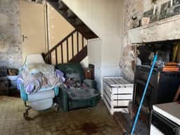 https://media.rightmove.co.uk/property-photo/1715c17e8/94378380/1715c17e8e2c8ade3524304c976f087b.jpeg