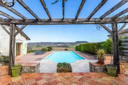 https://media.rightmove.co.uk/property-photo/2c83584a9/92213145/2c83584a9a7bb11d58847e6a9665fd60.jpeg