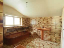 https://media.rightmove.co.uk/property-photo/37cb3d449/91524627/37cb3d449f6bb15dc6bd2c5dc3f7891e.jpeg
