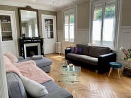 https://media.rightmove.co.uk/property-photo/37cdf211d/89617596/37cdf211dc056f68d9b87d273320f84c.jpeg