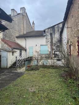 https://media.rightmove.co.uk/property-photo/3c8b6acfa/91808532/3c8b6acfaf8e96d9a9ebbdd3896230d0.jpeg