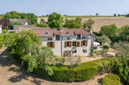 https://media.rightmove.co.uk/property-photo/3fc975a0e/92208372/3fc975a0e487482dbc20517cb2ce663f.jpeg