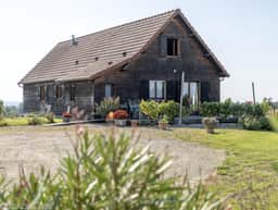 https://media.rightmove.co.uk/property-photo/4f31df001/93605451/4f31df001fa782190cadc86a27f4e1e6.jpeg