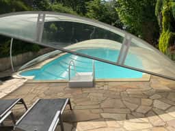 https://media.rightmove.co.uk/property-photo/4f5f5fa9c/94970553/4f5f5fa9c3e3d737992061b7b7f384ce.jpeg