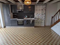https://media.rightmove.co.uk/property-photo/5486cb19c/94380999/5486cb19c892f9571c6e148819d74209.jpeg