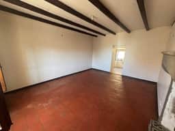 https://media.rightmove.co.uk/property-photo/55d84ac86/92393568/55d84ac86a698055a20e7e86bfd2a9df.jpeg