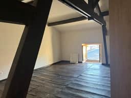 https://media.rightmove.co.uk/property-photo/575ed89a2/92393568/575ed89a2e4d57d5933a185a07ebfe2e.jpeg