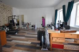 https://media.rightmove.co.uk/property-photo/576390cc5/94381095/576390cc5bf76da3d87d6a6ae40db2ec.jpeg
