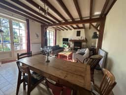 https://media.rightmove.co.uk/property-photo/5962ccff9/89554911/5962ccff9549f063266b684b27ab828a.jpeg