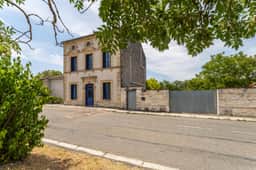 https://media.rightmove.co.uk/property-photo/5ba06c599/90950085/5ba06c5992193763b980eda05ebaa577.jpeg