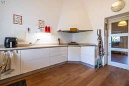 https://media.rightmove.co.uk/property-photo/5f1a72d0a/89567700/5f1a72d0a0c304a0b70b8499ecd0f109.jpeg