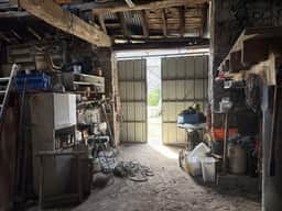 https://media.rightmove.co.uk/property-photo/68fe169ac/92107224/68fe169ac617aafc134fc7040e547492.jpeg