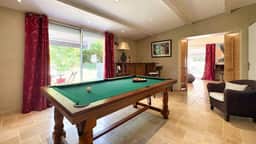 https://media.rightmove.co.uk/property-photo/6a1e11789/175050905/6a1e11789931ebd8a904f1e489ddd57d.jpeg