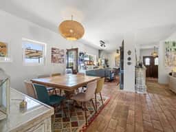 https://media.rightmove.co.uk/property-photo/711eec6b4/92021160/711eec6b420220dc64fbc1e3a88c3c81.jpeg